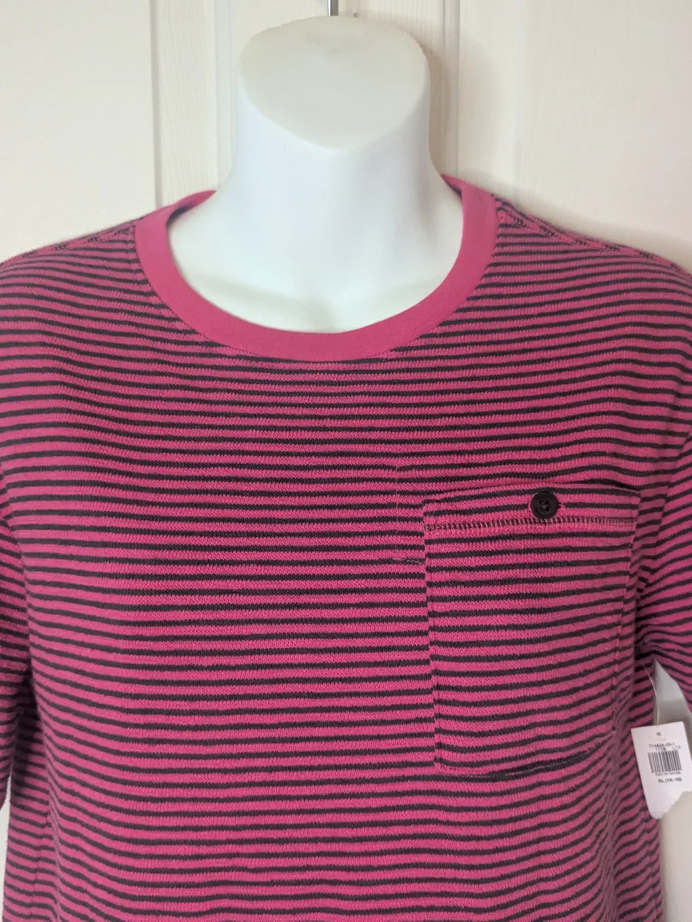 Old Navy Boys XL 14 16 Short Sleeve Textured Striped Pocket Tee Shirt Pink